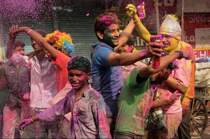 INDIA - MATHURA - Uttar Pradesh - Holi Festival