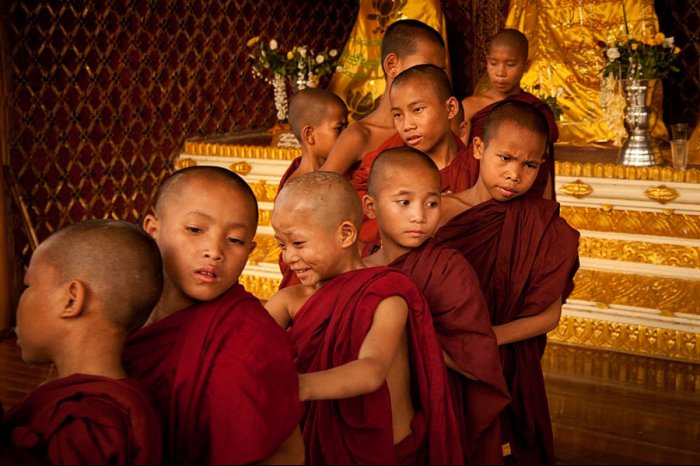 Burma - Myanmar - Yangon - Rangoon - Shwedagon Pagoda